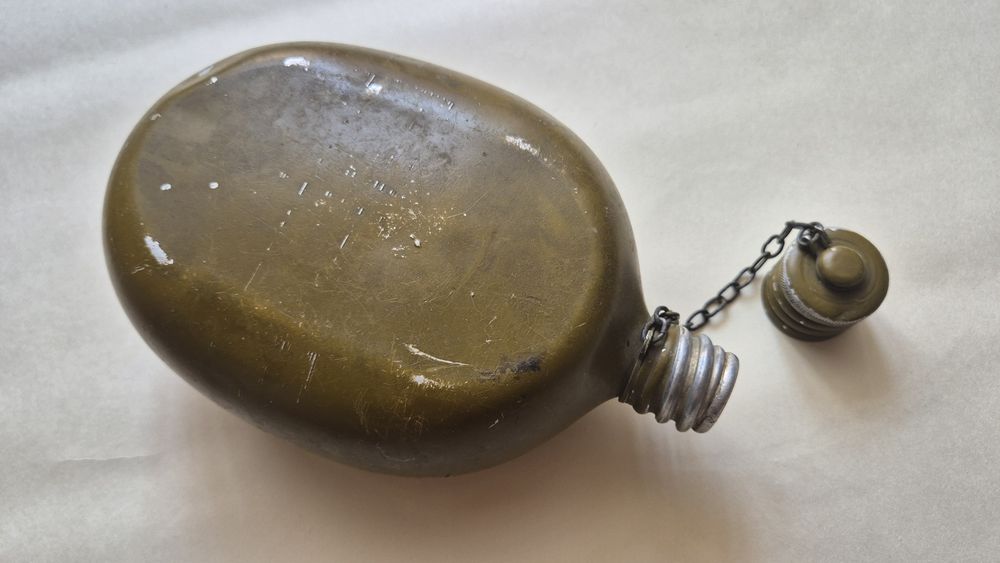 Продам фляжку для воды