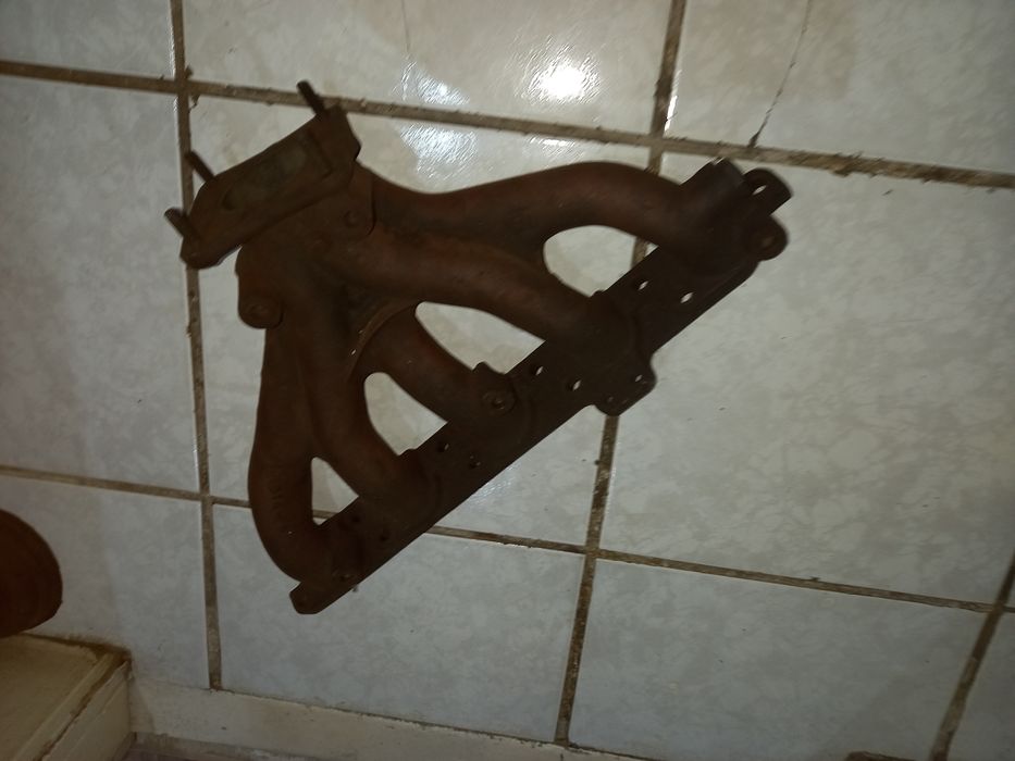 Продам на вольву 850 каллектор