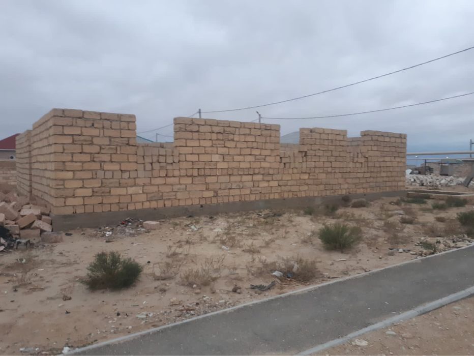 Продам в поселке Батыр