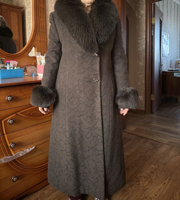 Пальто женское зимнее