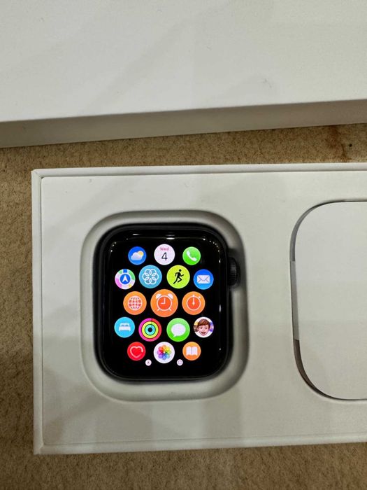 Apple Watch SE 2020
