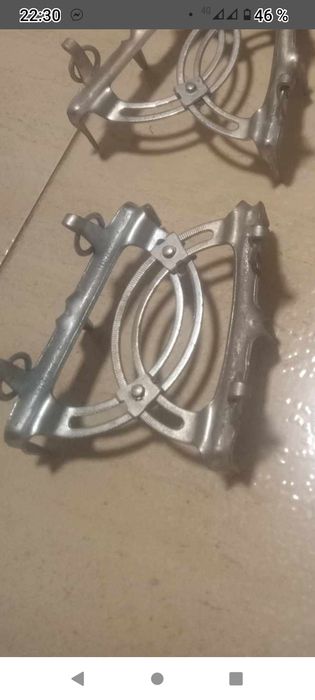 vând colțare alpinism,rampicatori pt cățărat,crampoane