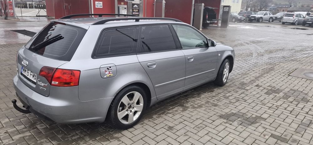 Vând audi a4 b7 1.9