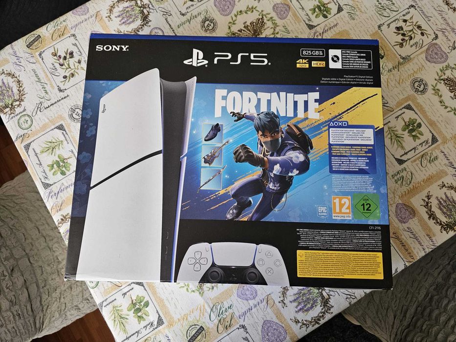 PlayStation 5 nou,sigilat