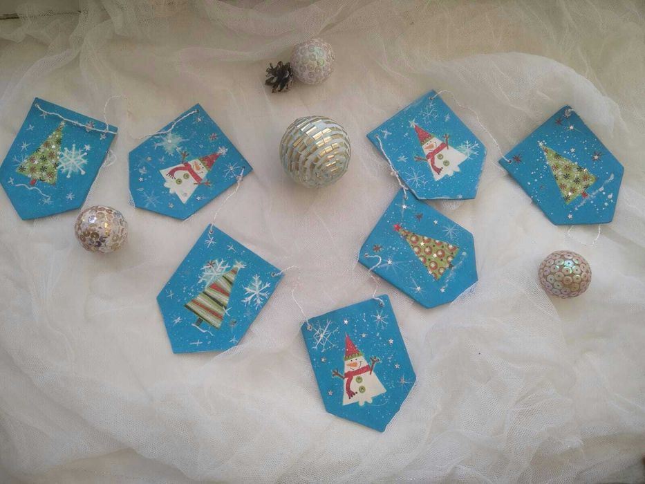 Ёлочное украшение "флажки"