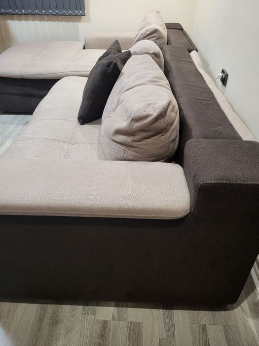 Дивани за хол двойни