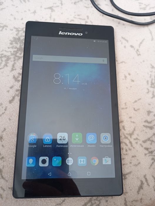 Таблет Леново за ползване.