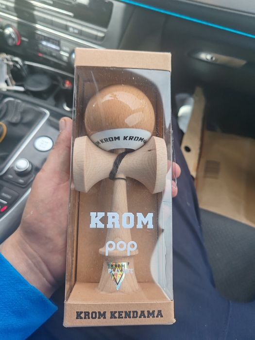 Vand kendama Krom pop