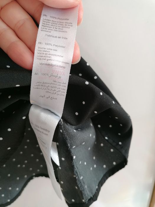 Bluzița eleganta mărimea M-L