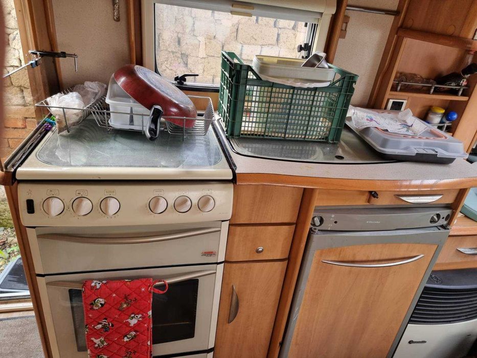 Каравана Суифт Челинджър 530CE