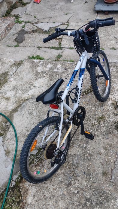 Bicicleta copii 6-7 ani