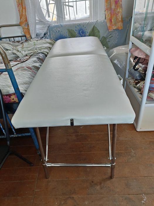 Продаю кушетка для массажа