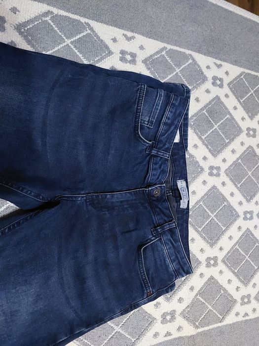 Срочно продам джинсы