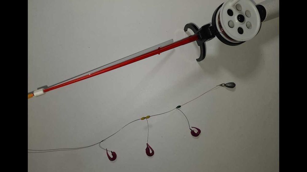 Продам зимние удочки