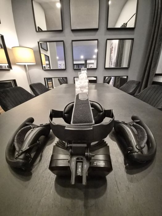 Casca VR MeganeX Superlight 8K  plus accesorii