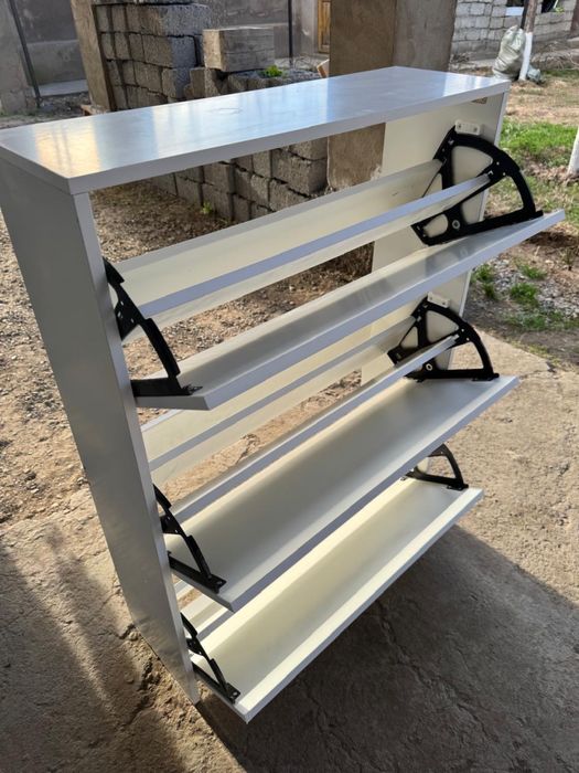 Срочно продам обувница!