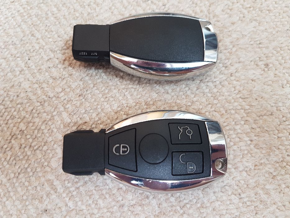 Cheie cu 3 butoane Mercedes Benz 433MHz cu Chip NEC - Smart Remote Key