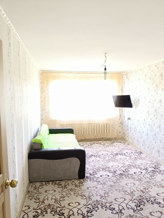 Продам 2 х комн квар. 6-68, 1 этаж.