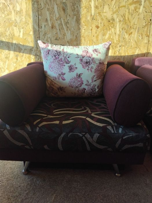 Две кресла ... ..