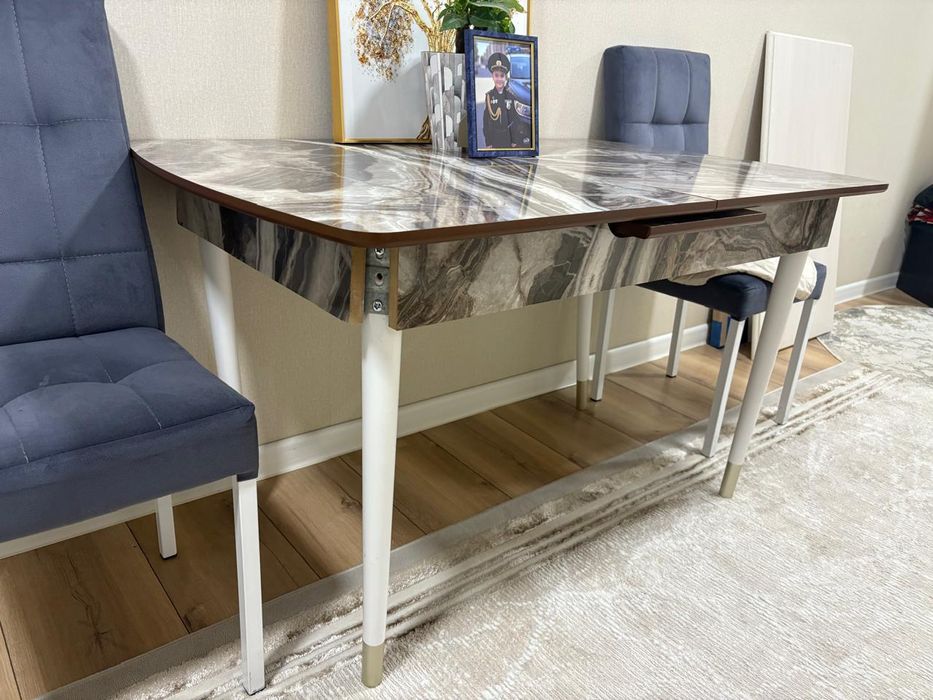 Мебель для кухоный