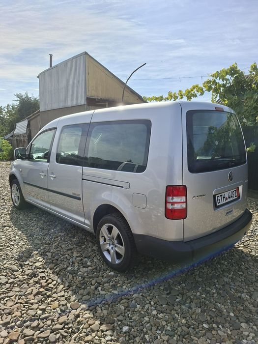 VW  Caddy maxi 7 locuri  2.0 tdi 140 cp 2012 Euro 5