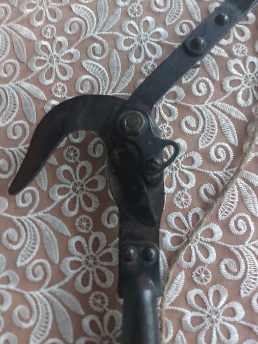 Секатор-веткарез. Советского производства.