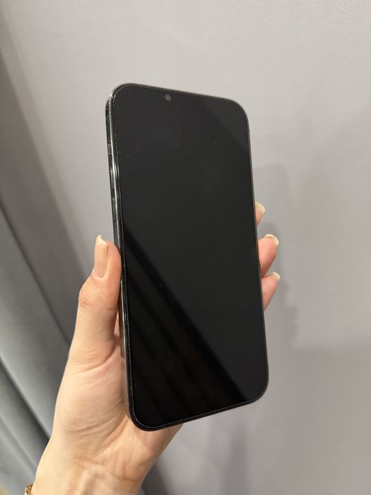 Продаю IPhone 13 Pro Max