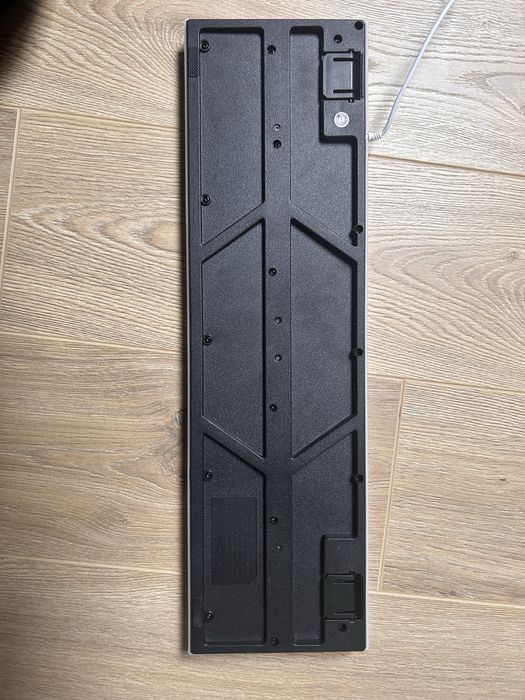 Клавиатура белая продам