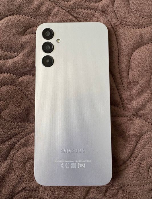 Samsung A14.
