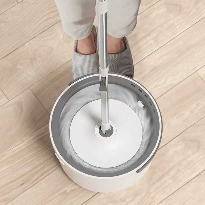 Моп с отделения за мръсна и чиста вода- Spin Mop