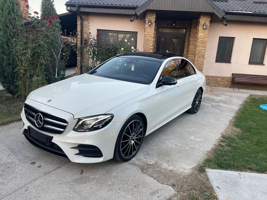 Mercedes-Benz E Mercedes-Benz/E-400d/4Matic Diesel 340CP-euro6-Pachet/AMG/2019/