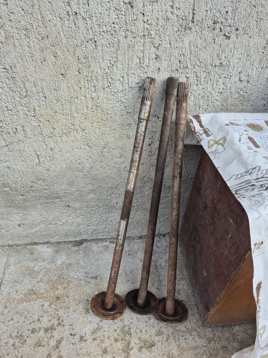 Diverse piese Aro V Romanesc