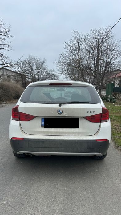 Vând BMW X1-Schimb