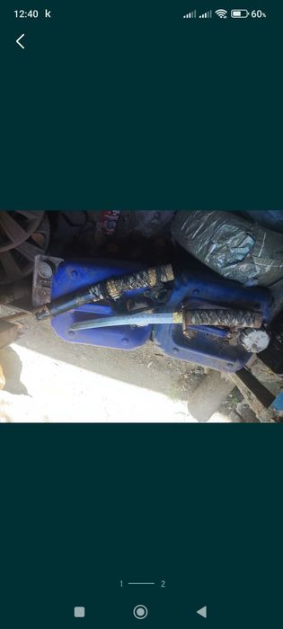 Продам сувенирный кенжал