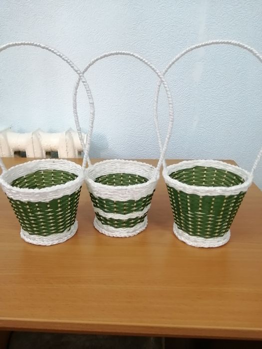 Корзинки плетеные