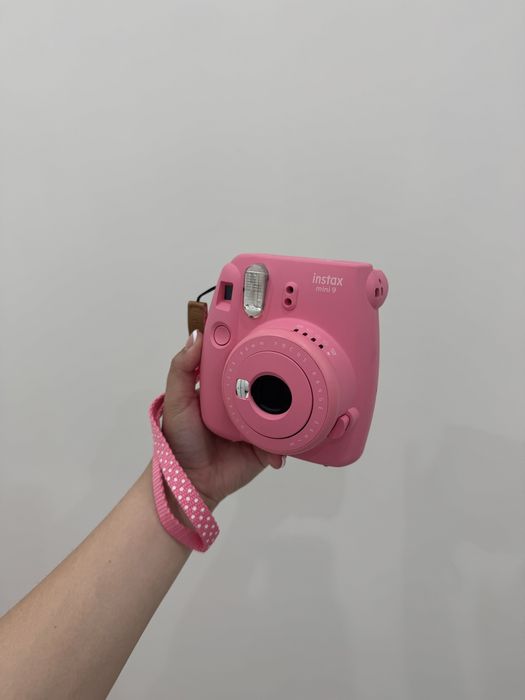 Фотоаппарат Fujifilm Instax Mini 9