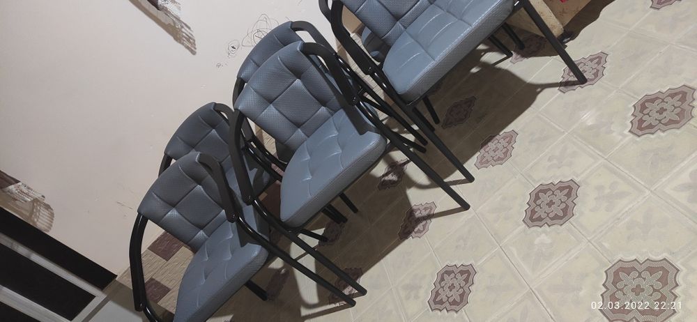 Sifatli uzoq mudat hizmat qiladigan stol stul