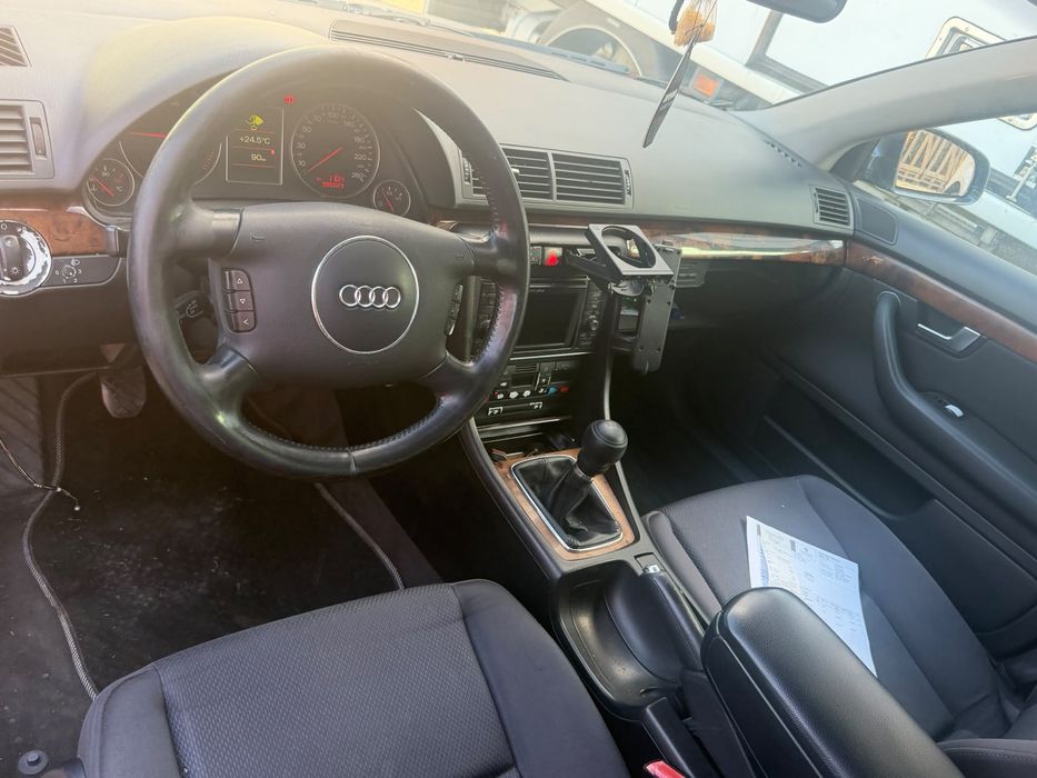 AUDI A4 Avant 2004 — imagine 3