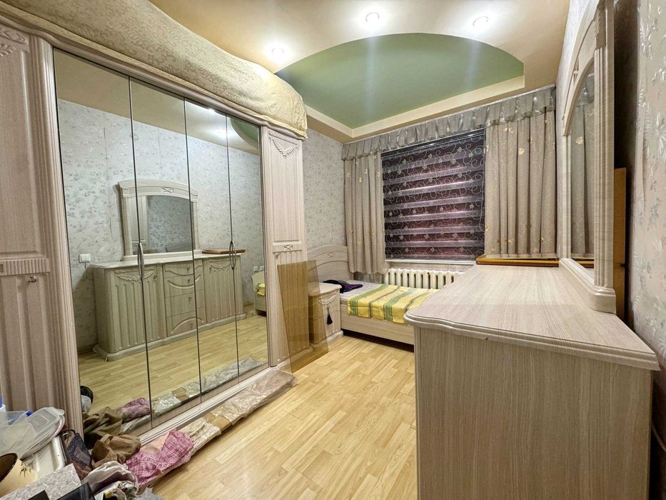 СРОЧНО Продается 3 комнатная 77 серия Водник 2 массив рядом РайГаз