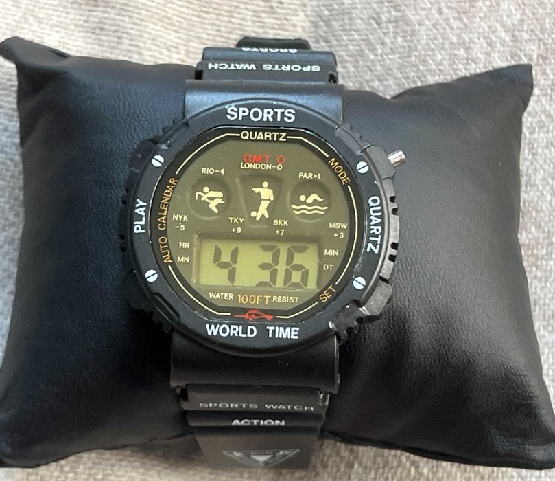 Ceas World Time Sports vintage digital anii 90 quartz sport