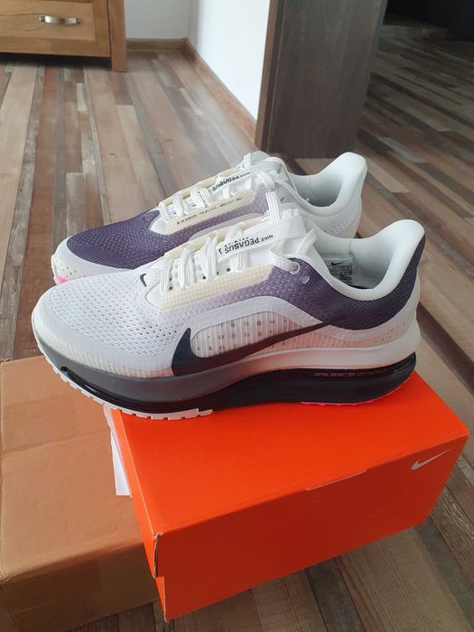 Nike Pegasus Premium "NYC" IQ1130-001