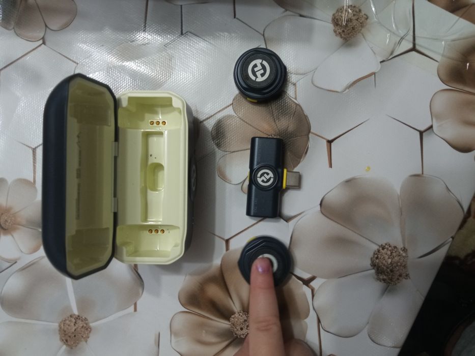 Hollyland LARK M2! Петличка