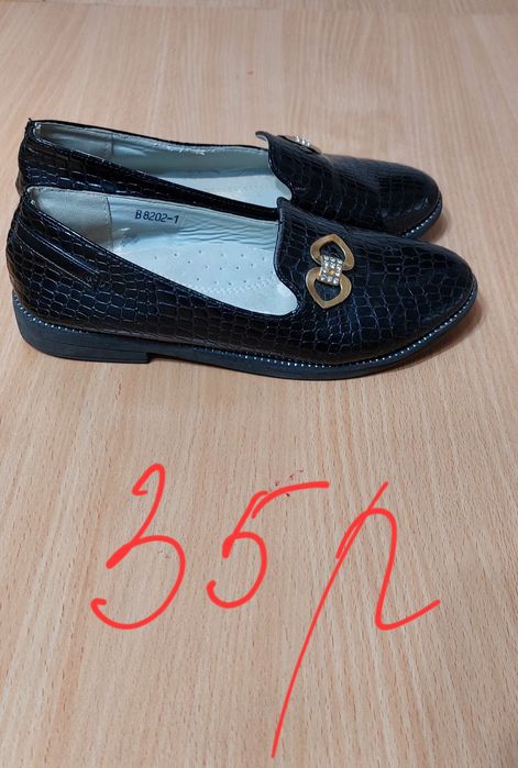 Обувь на девочку