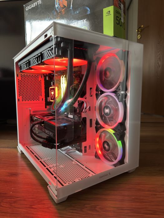 Геймърски компютър/ I7 11700K/Водно/32GB/RTX 5070/1TB SSD