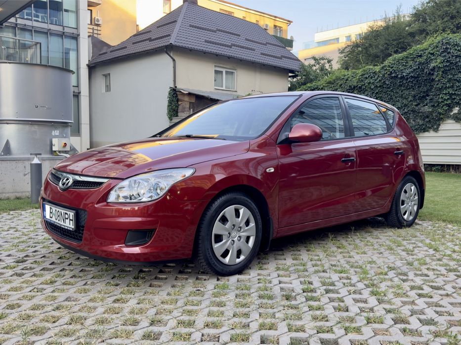 HYUNDAI i30 2009 — imagine 2