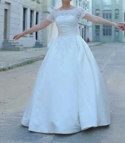 rochie de mireasa 2015