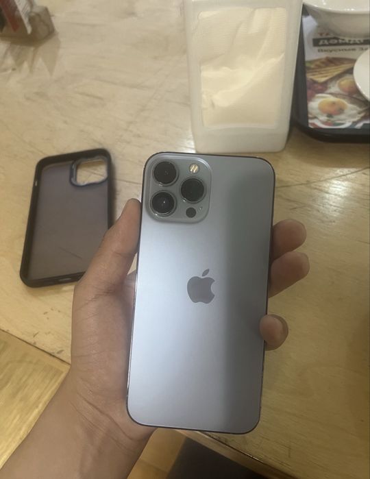 Продам iphone 13 pro max