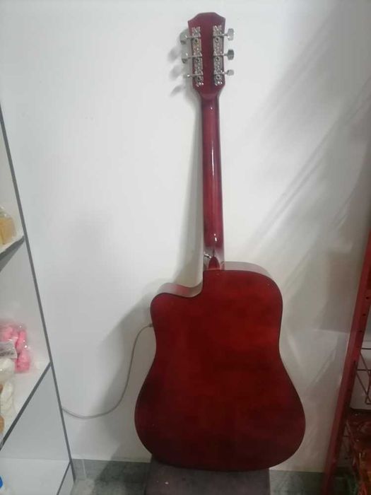 Акустичекая гитара