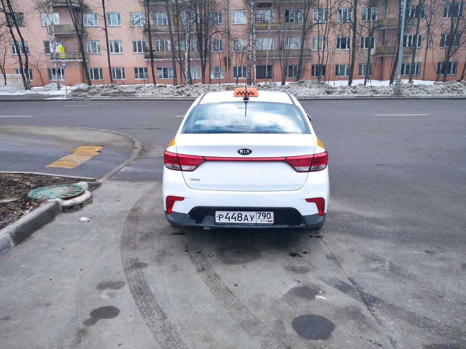 кия рио сотилади е обмен