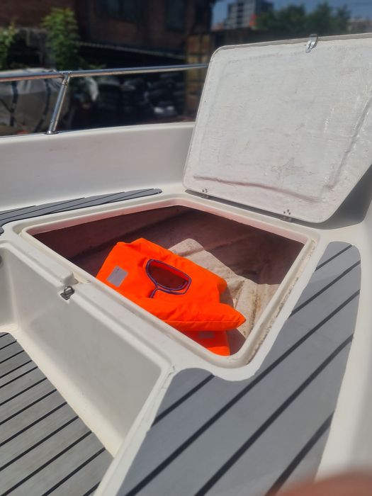 Лодка Раниери внос от Италия